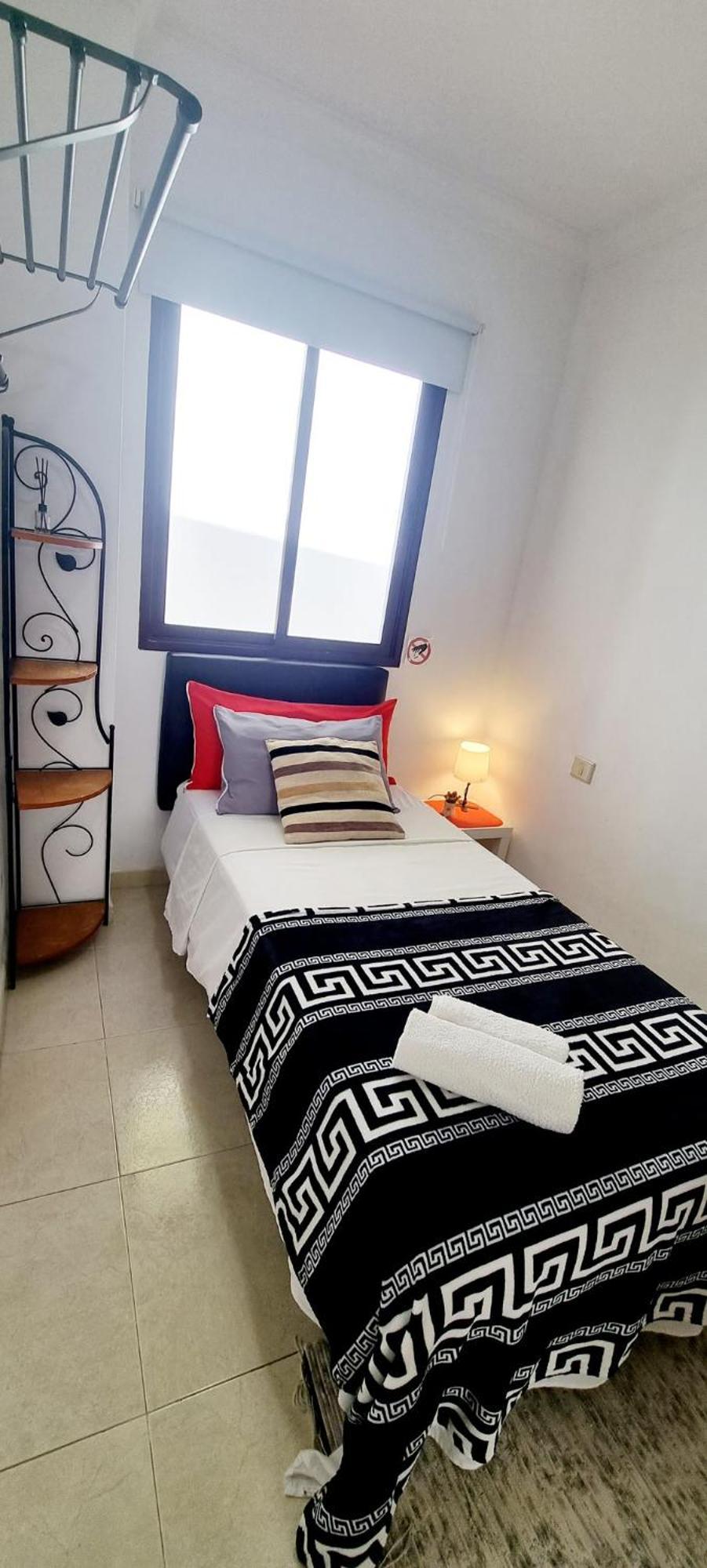 Almar We Go! Habitaciones Privadas En Alcala - Private Rooms - Pieces Privees - In Shared Apartment ภายนอก รูปภาพ
